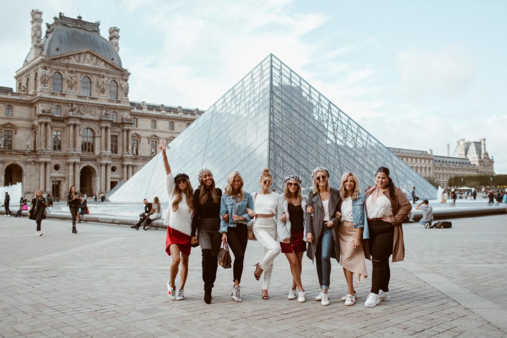 best paris travel guide
