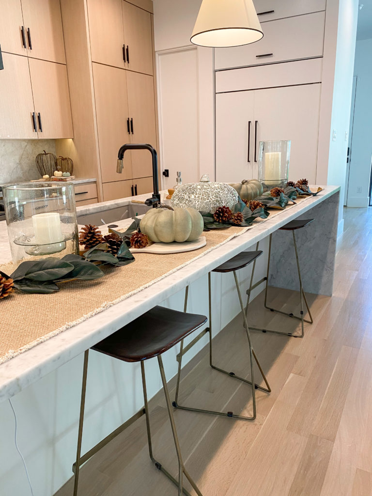 dani austin neutral fall home decor ideas